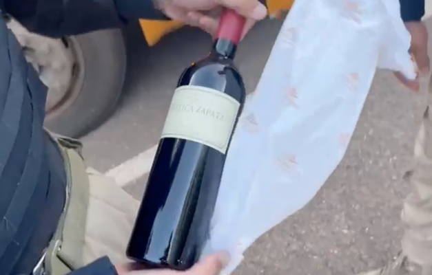 PRF apreende mais de 500 garrafas de vinho sem nota fiscal em Porangatu