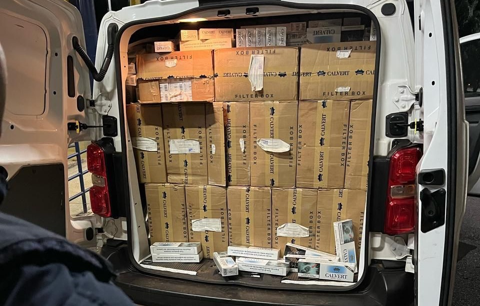 PRF apreende metais preciosos e cigarros contrabandeados em Itumbiara