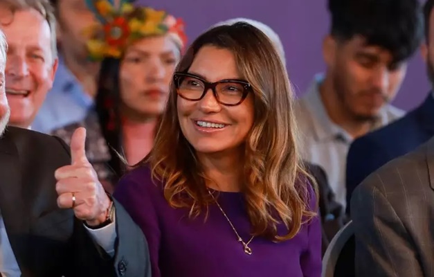 Primeira-dama Janja Silva tem perfil invadido no X, antigo Twitter 