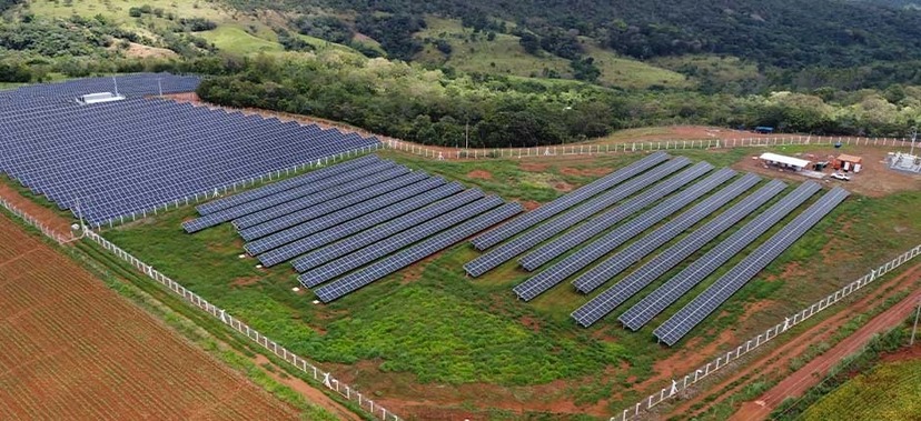 Primeira usina híbrida de energia de Goiás é inaugurada