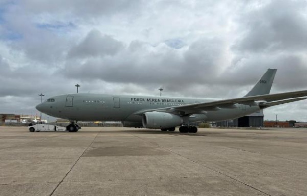 Primeiro voo de repatriação deve trazer 220 brasileiros de Beirute