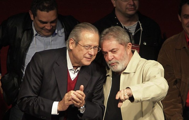 Prisão de ex-ministro liga Lula à Lava Jato, diz deputado tucano
