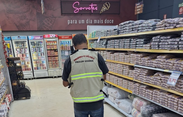 Procon Goiânia aponta diferença de até 146% nos preços da cesta básica