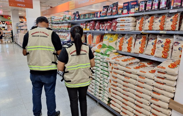 Procon Goiânia identifica variação de até 201% nos preços da cesta básica
