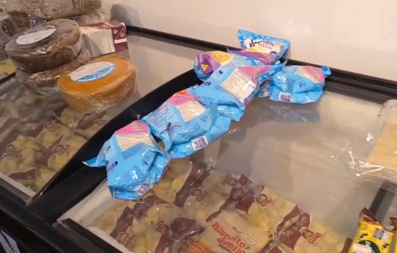 Procon Goiás apreende 270 produtos vencidos em supermercado de Abadiânia