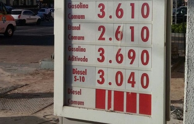 Procon volta às ruas para fiscalizar preços dos combustíveis em Goiânia