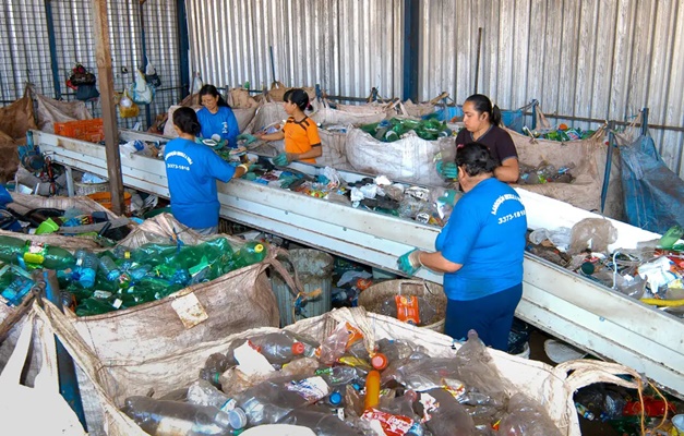Produção de plástico reciclado no Brasil cresceu 8% em 2024