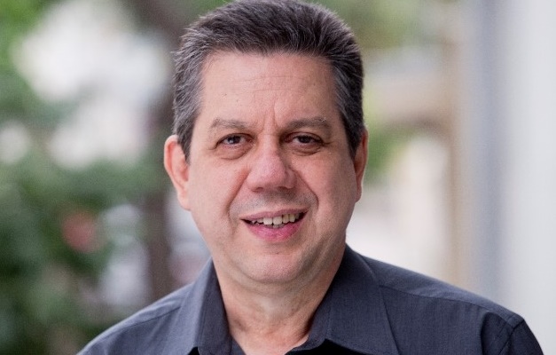 Professor Pasquale Cipro Neto virá a Goiânia para palestra