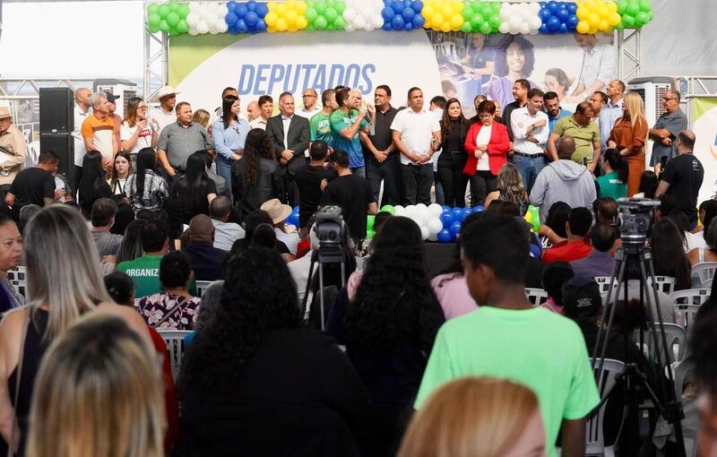 Programa 'Deputados Aqui' atende mais de 5 mil pessoas em Padre Bernardo
