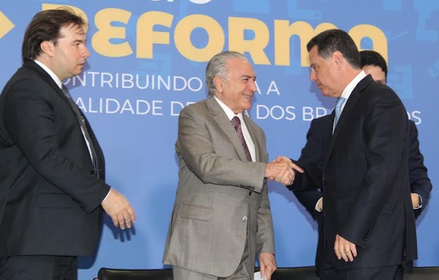 Programas e obras de Marconi em Goiás são replicados na União e nos Estados