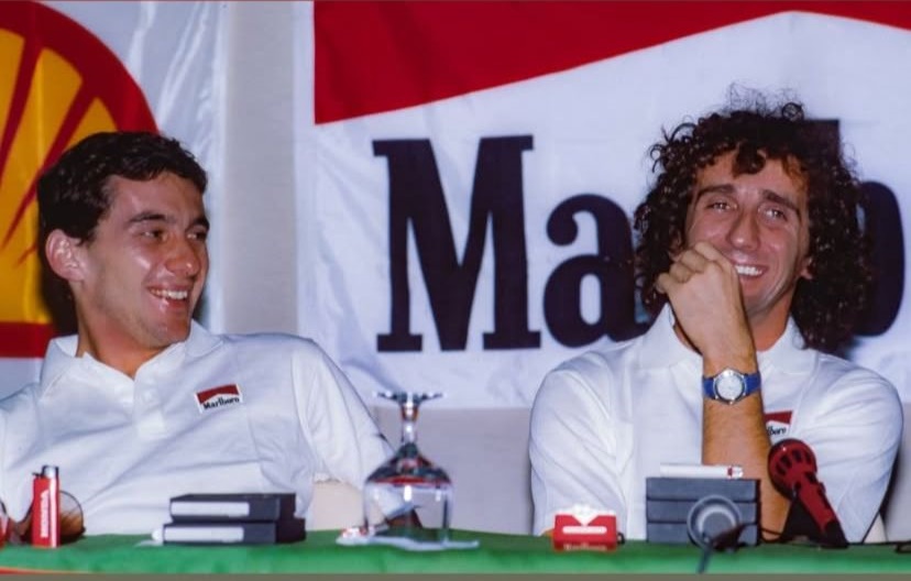 Prost posta lembrança com Senna no dia em que se completam 31 anos da morte do brasileiro