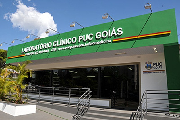 PUC Goiás comunica suspensão do vestibular para Medicina