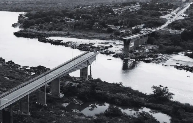 Queda de ponte: Marinha suspende busca subaquática no Rio Tocantins