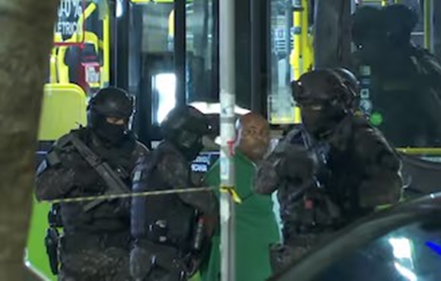 Quem é o homem que sequestrou ônibus em SP e fez motorista refém