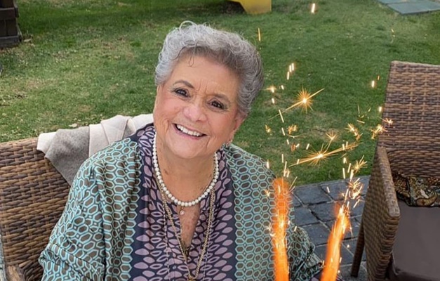 Queta Lavat, atriz mexicana de 'Rebelde' e 'A Usurpadora', morre aos 94 anos