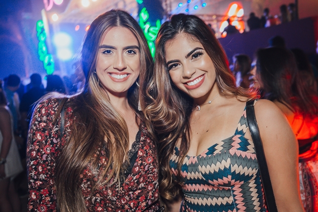 Raça Negra e Jefferson Moraes agitam Goiânia no Deu Praia