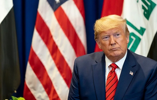 Rádios públicas dos EUA processam Trump após corte de verbas