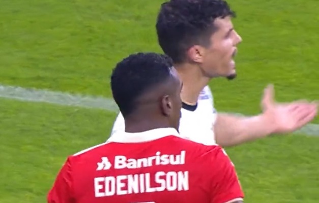 Rafael Ramos é preso por injúria racial contra Edenilson e liberado após fiança