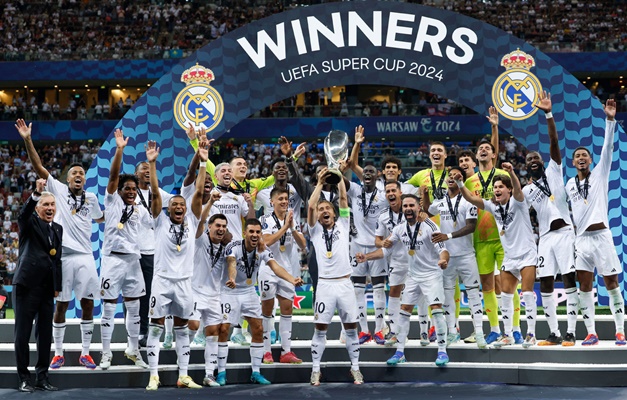 Real Madrid vence Atalanta, conquista Supercopa da Europa e Mbappé deixa sua marca na final