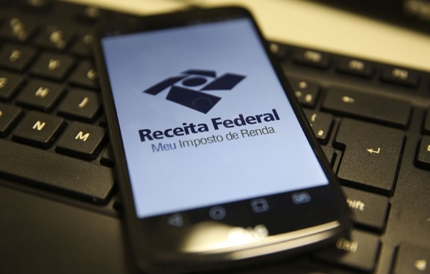 Receita abre consulta ao 5º lote de restituição do Imposto de Renda