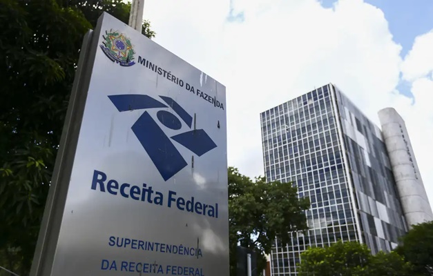 Receita Federal esclarece que não cobrará imposto por Pix