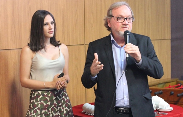 Record TV Goiás lança campanha de arrecadação de alimentos 