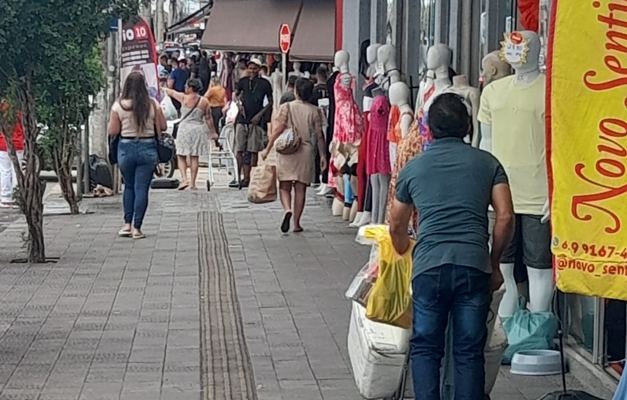 Região da 44 em Goiânia passa a abrir aos domingos até o fim do ano 