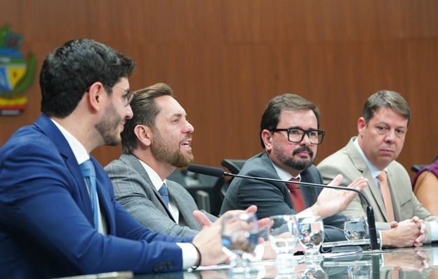 Relevância da ESA-GO em formação jurídica é destaque na Assembleia de Goiás