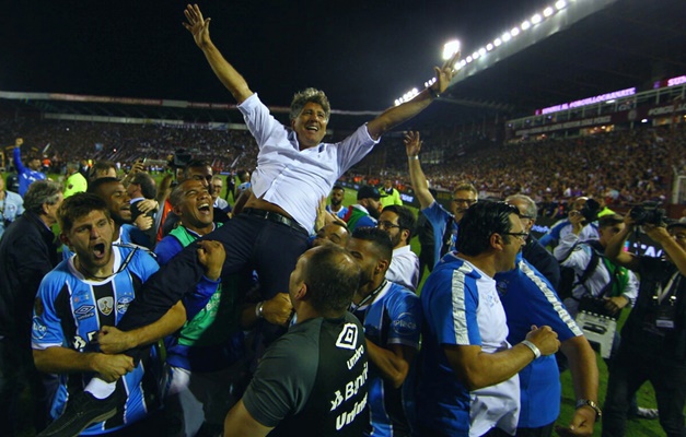 Renato Gaúcho 'decreta' feriado em Porto Alegre após título do Grêmio