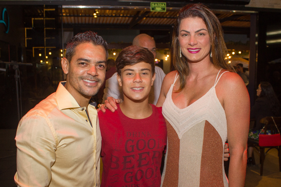 Restaurante Aquarius inaugura nova unidade no Setor Marista em noite animada