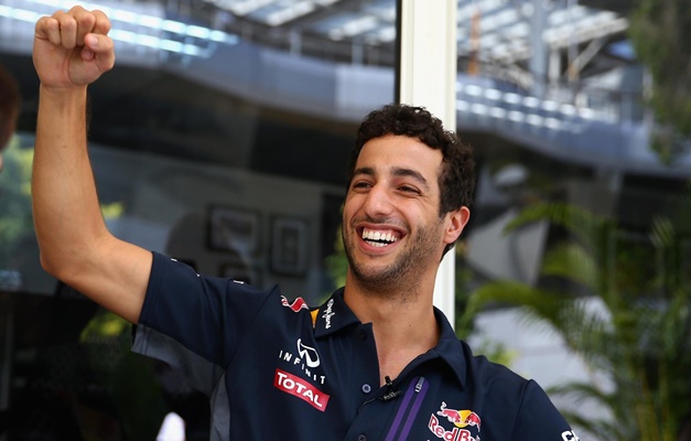 Ricciardo desbanca a Mercedes e é o mais rápido do 1º dia de treinos 
