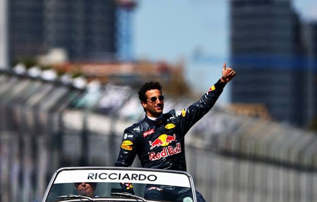 Ricciardo supera Mercedes em Mônaco e faz primeira pole da carreira
