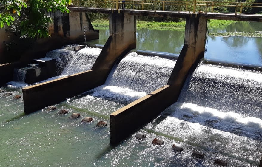 Rio Meia Ponte atinge nível crítico e compromete abastecimento em Goiânia