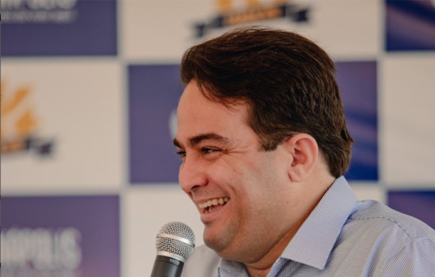 Roberto Naves assume presidência do Republicanos em Goiás