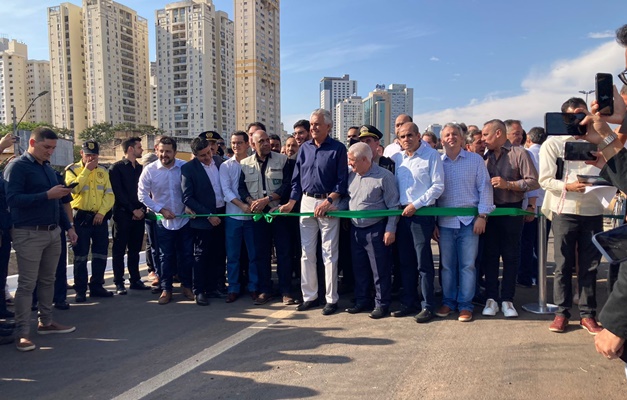 Rogério Cruz inaugura Complexo Viário Luiz José Costa, em Goiânia 