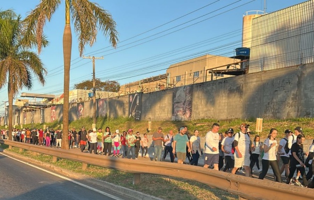 Romeiros lotam Trindade na reta final da Festa do Divino Pai Eterno