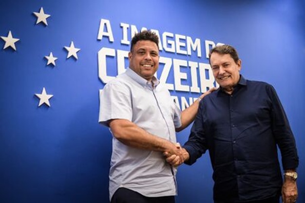 Ronaldo acerta venda da SAF do Cruzeiro ao empresário Pedro Lourenço