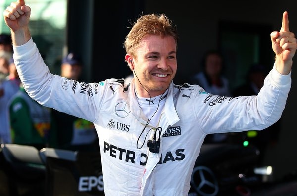Rosberg fatura pole na Rússia e Hamilton sai em 10º após problemas; Massa é o 4º
