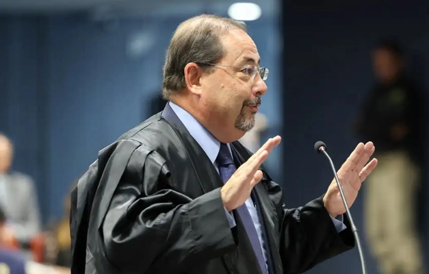 Se julgamento for jurídico, não há por que condenar Bolsonaro, diz advogado do ex-presidente