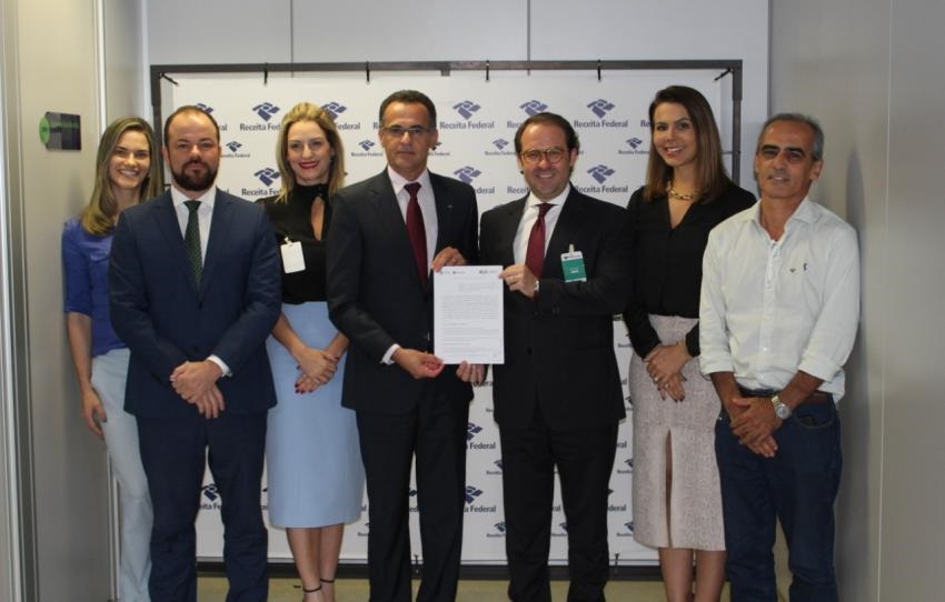 Sede da OAB Goiás recebe posto de atendimento exclusivo da Receita Federal