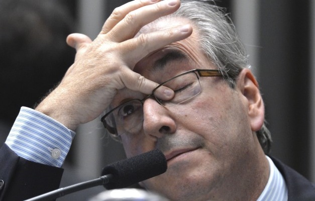 Seis partidos vão ao STF cobrar afastamento de Cunha da presidência da Câmara