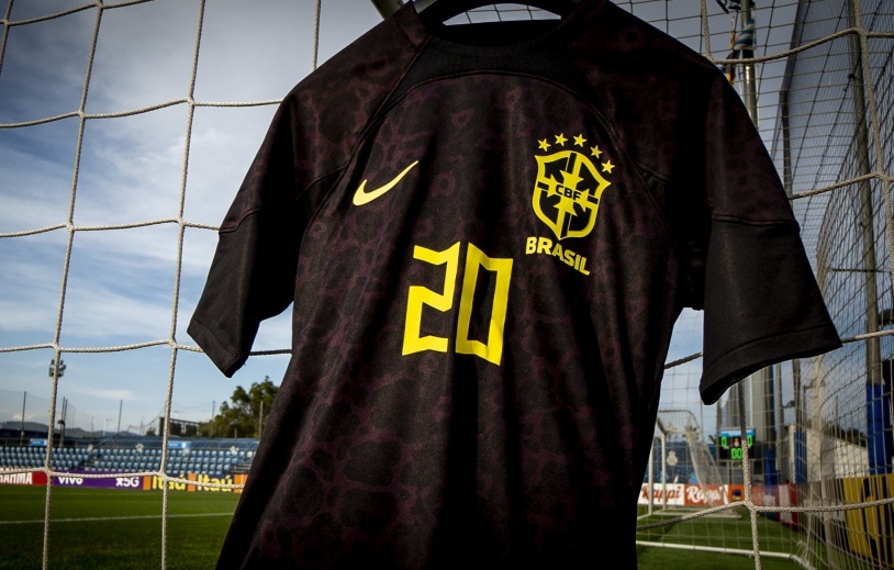Seleção jogará com uniforme preto pela 1ª vez na história