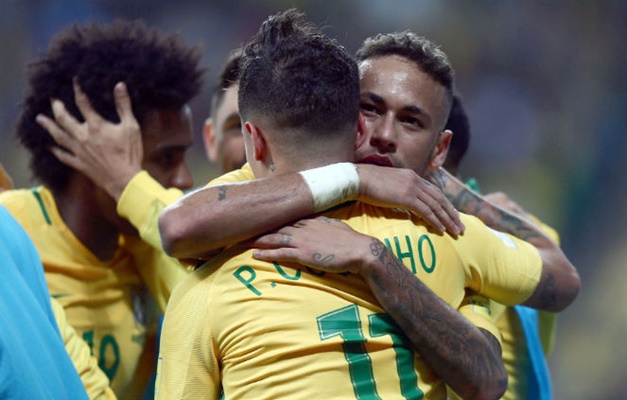 Sem empolgar, Brasil vence Equador e garante 1º lugar nas Eliminatórias
