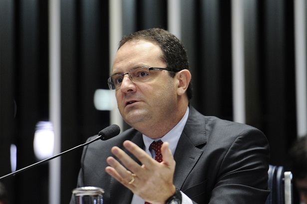 Senadores voltam a ouvir ex-ministro Nelson Barbosa