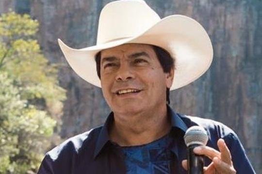 Sertanejos lamentam a morte de Parrerito, do Trio Parada Dura