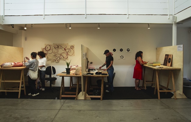 Sertão Negro promove 'Ateliê Aberto' com artistas Naomi Shida e Sheyla Ayo