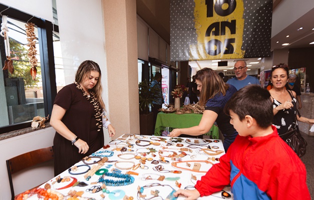 Sesc Centro realiza Feira de Artesanato e Arte Popular neste sábado (9/11)