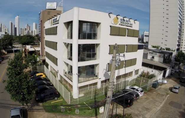 Sescoop/GO abre processo seletivo com salários de até R$ 5.604,29