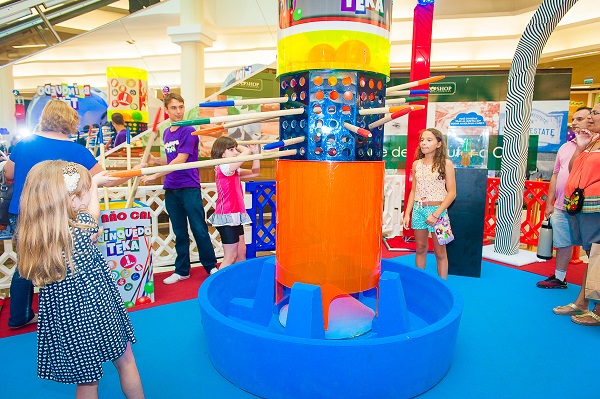 Shopping Cerrado leva brinquedos em versões gigantes para todas as idades