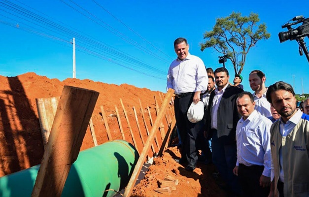Sistema de Água de Corumbá IV deve funcionar em seis meses, diz Marconi
